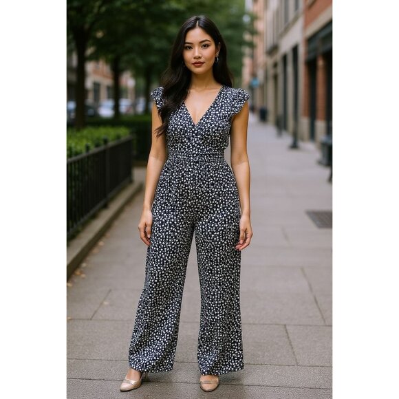 Kaleigh Womens Navy White Floral Jumpsuit Size M Womens V-Neck Ruffle Sleeve - Picture 1 of 10